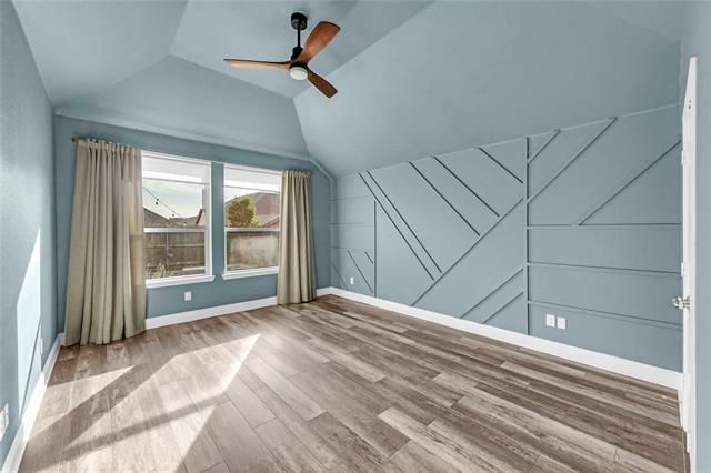 Building Photo - 1523 Carnation St