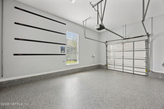Building Photo - 1842 Paradise Moorings Blvd