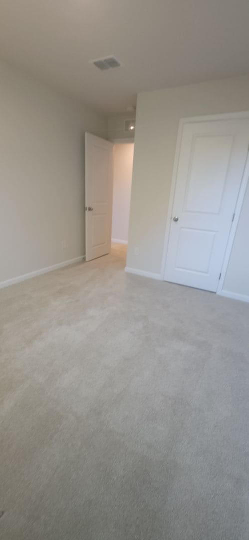 Building Photo - 3 BR Townhome in Arden Woods Townhomes