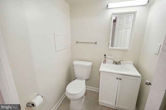 Building Photo - 6020 Forrest Hollow Ln