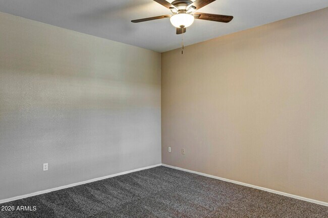 Building Photo - 5335 E Shea Blvd
