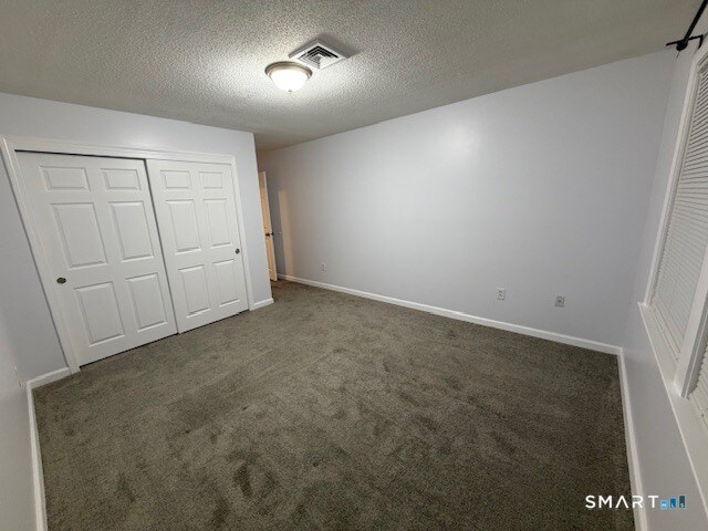 Building Photo - 2 Concorde Way