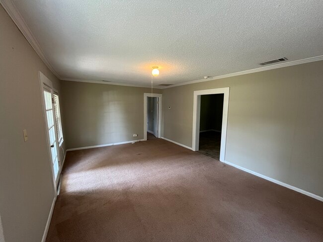 Building Photo - 16927 US-80