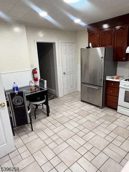 Building Photo - 114 Ely St