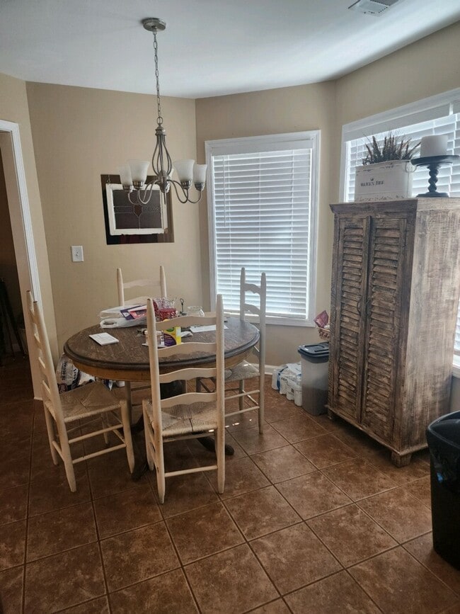 Building Photo - 1407 Princeton Dr