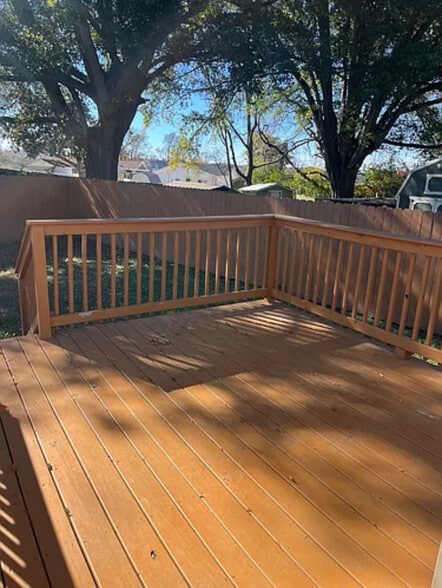 Building Photo - 2609 Buchanan St