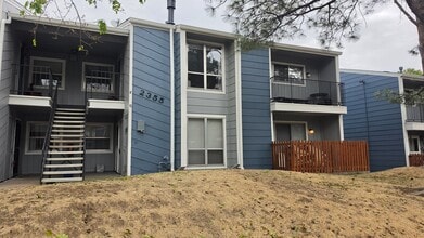 Building Photo - 2355 E Geddes Ave