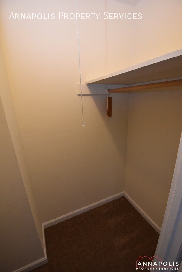 Building Photo - 607 Oakland Hills Ct