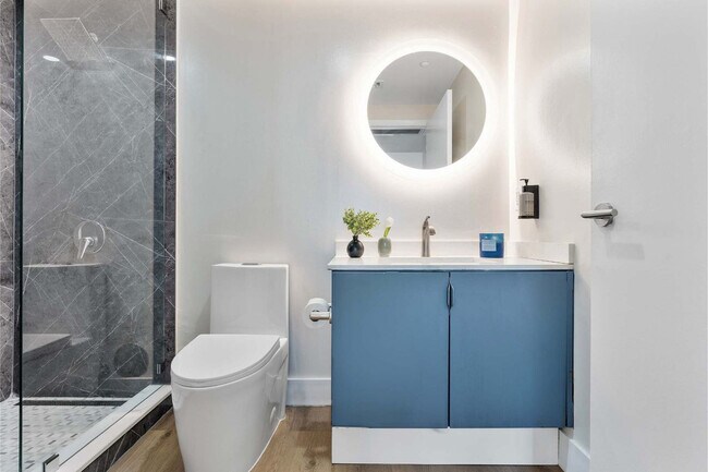 Building Photo - 2889 McFarlane Rd