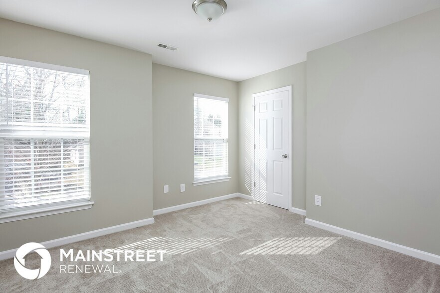 Building Photo - 3955 Thornaby Cir