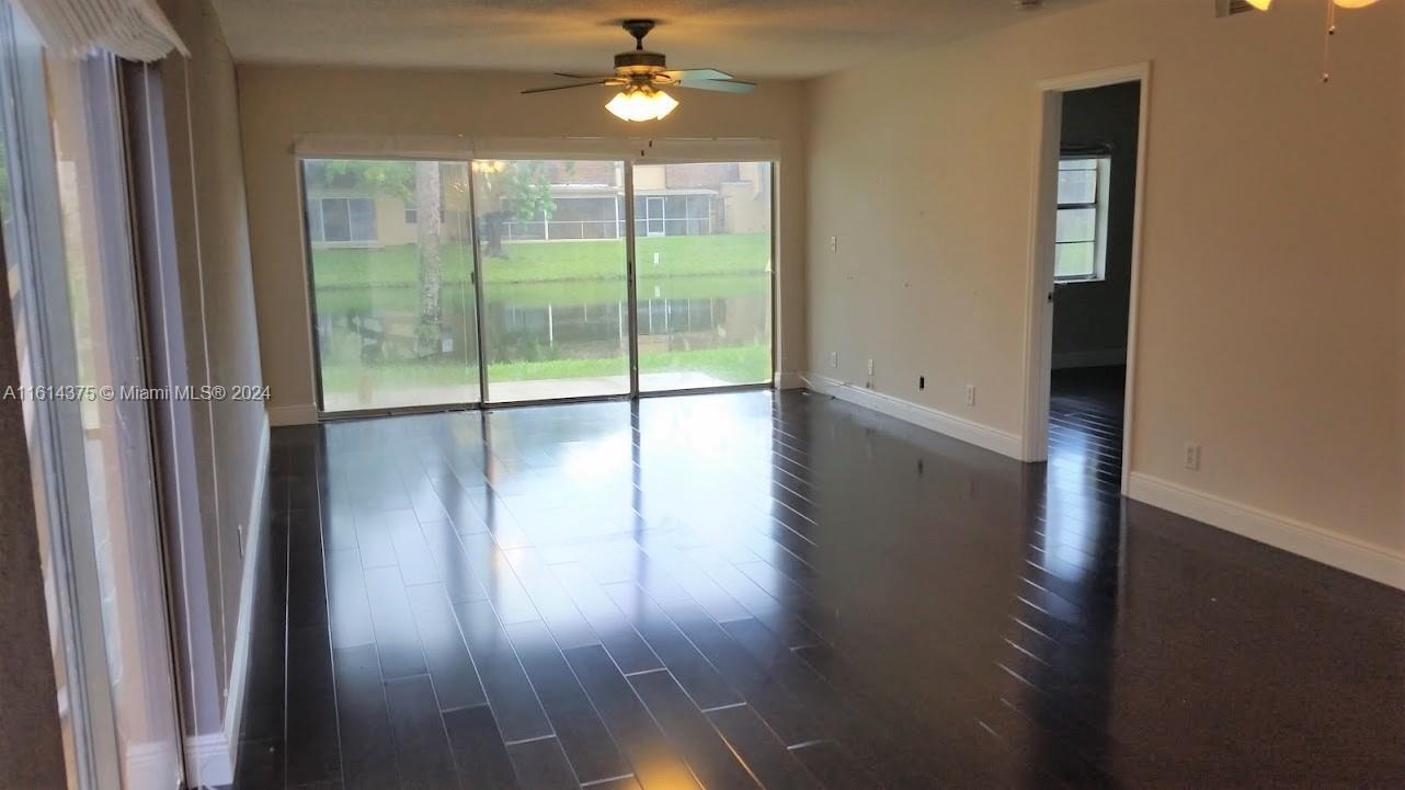 Building Photo - 3641 NW 95th Ter