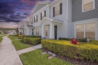 Building Photo - 2432 Hearth Dr