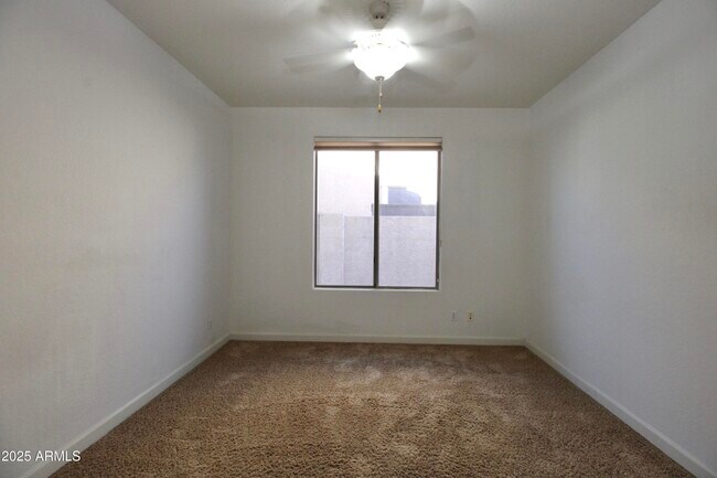 Building Photo - 22310 E Creekside Ct