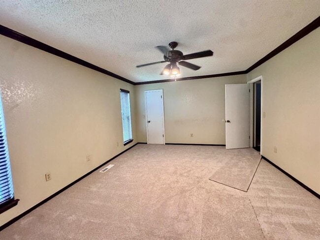 Building Photo - 1037 NW 166th St