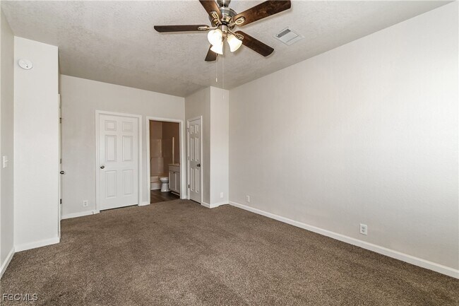 Building Photo - 4318 9th St W