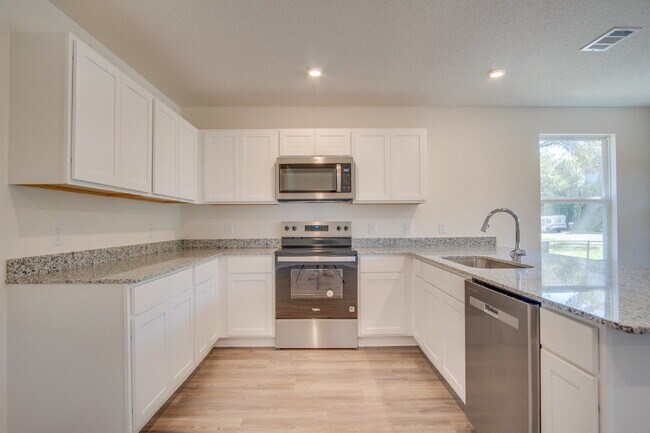 Building Photo - Price Just Reduced! Brand-New 3BR/2BA Home...