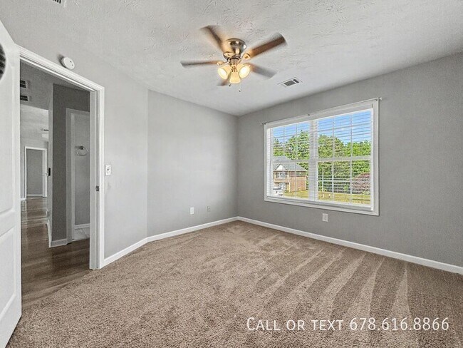 Building Photo - 80 Rivercrest Ln