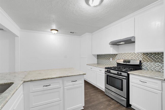 Building Photo - 21630 Punkin St
