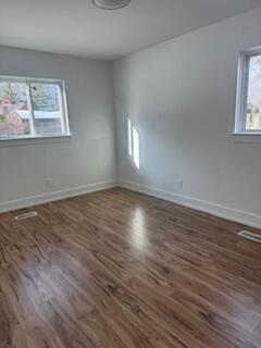 Building Photo - 19371 Shadyside St