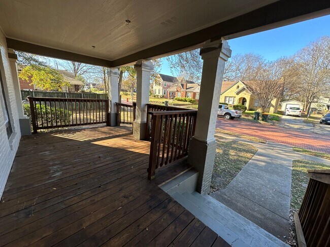 Building Photo - 722-726 S. Kennedy Ave.