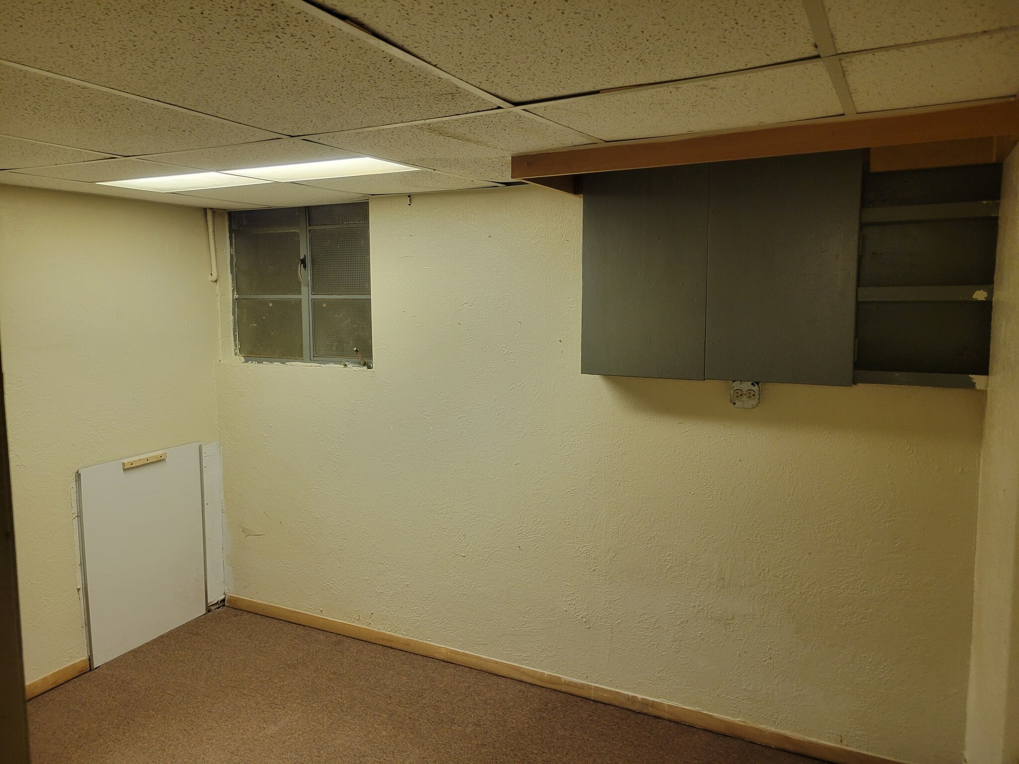 Building Photo - 2123 Eileen Rd