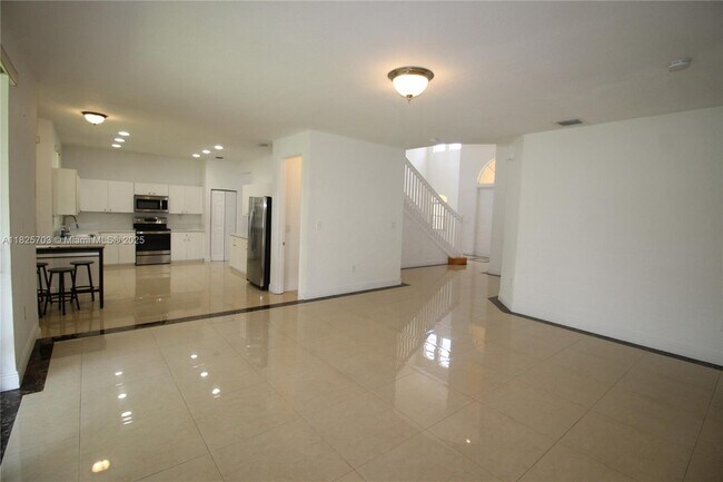 Building Photo - 20732 SW 87th Ct