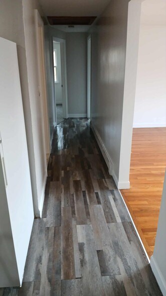 Building Photo - 17 Ontario Ave