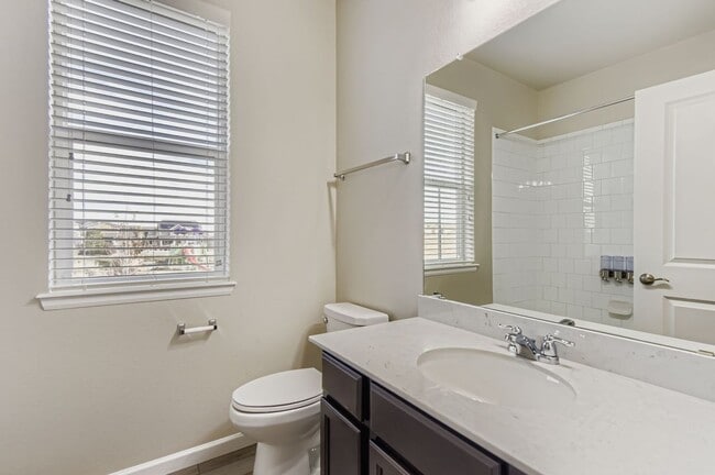 Building Photo - Don't wait! Beautiful 3 Bedroom 3 Bathroom...