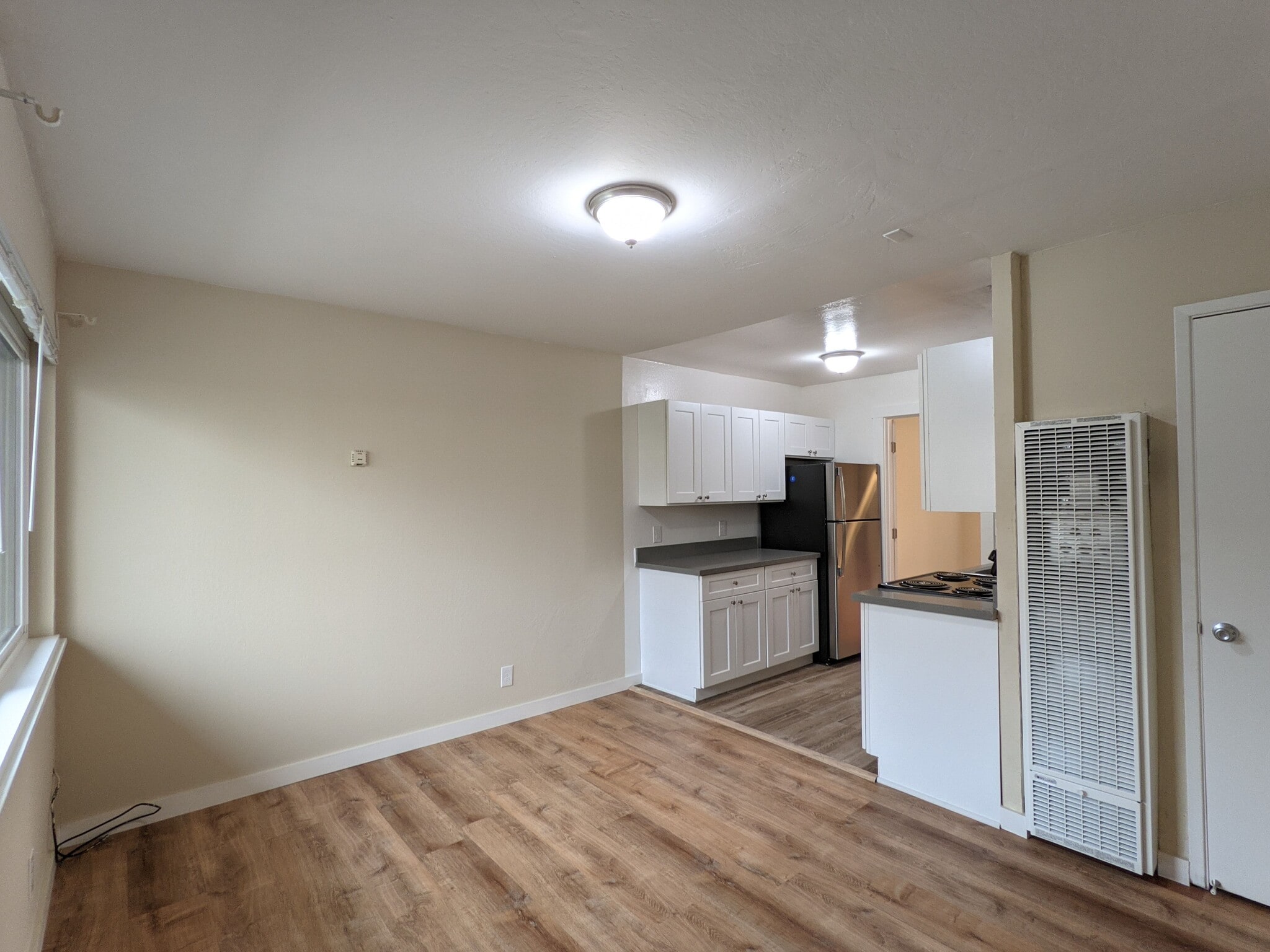 Building Photo - 2121 Blake St