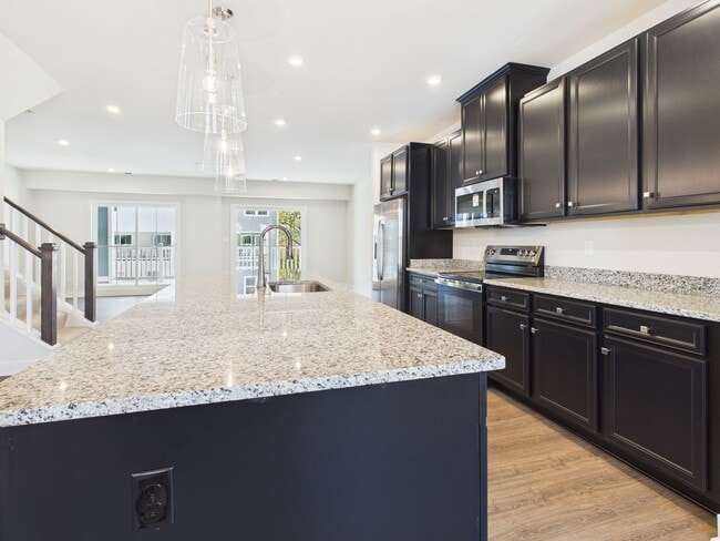 Building Photo - 2802 Calgary Ln