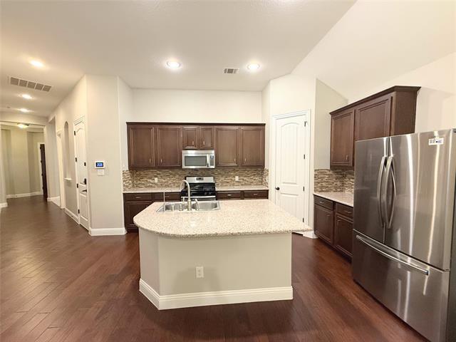 Building Photo - 4717 Whitehall Ct