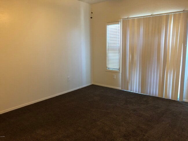 Building Photo - 2754 S Sulley Dr