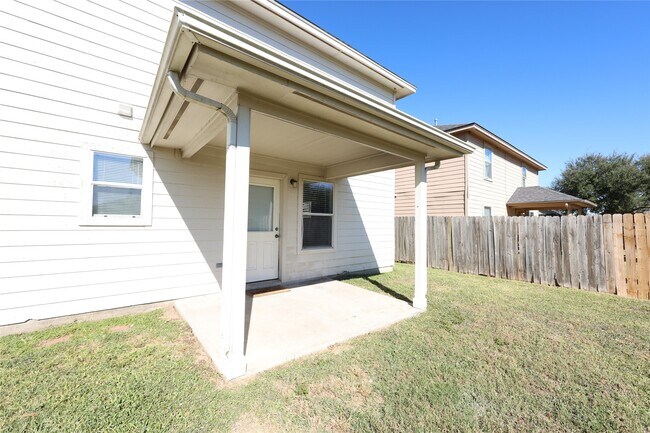 Building Photo - 1007 Harrisburg Ct