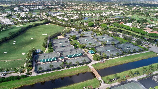 Building Photo - 5184 Lake Catalina Dr