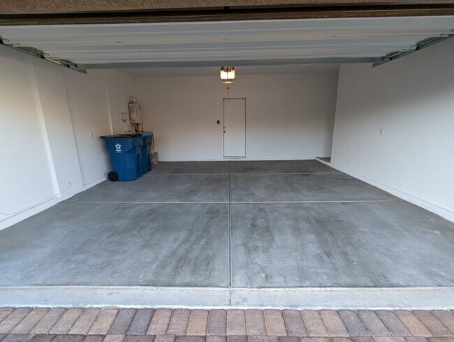 Building Photo - 6448 Earl Pike Ct