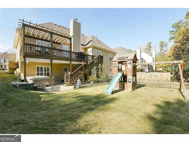 Building Photo - 2479 Sandstone Pl NE