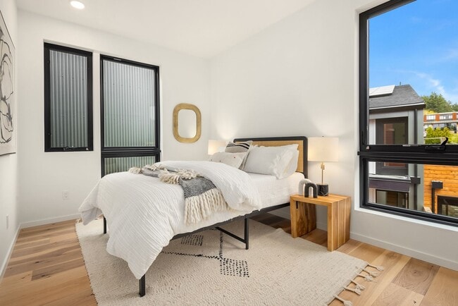 Building Photo - Net Zero Living on Bainbridge Island