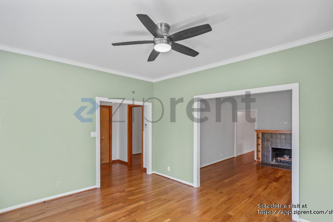 Building Photo - 4151 Manila Ave