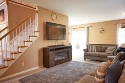 Building Photo - 30 Juniper Wood Dr