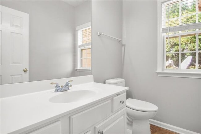 Building Photo - 1085 Blackwood Ct