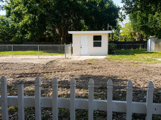 Building Photo - 812 Padua Ct