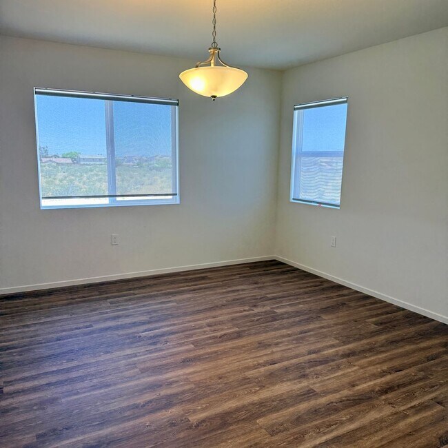 Building Photo - 11712 Sebastian Rd