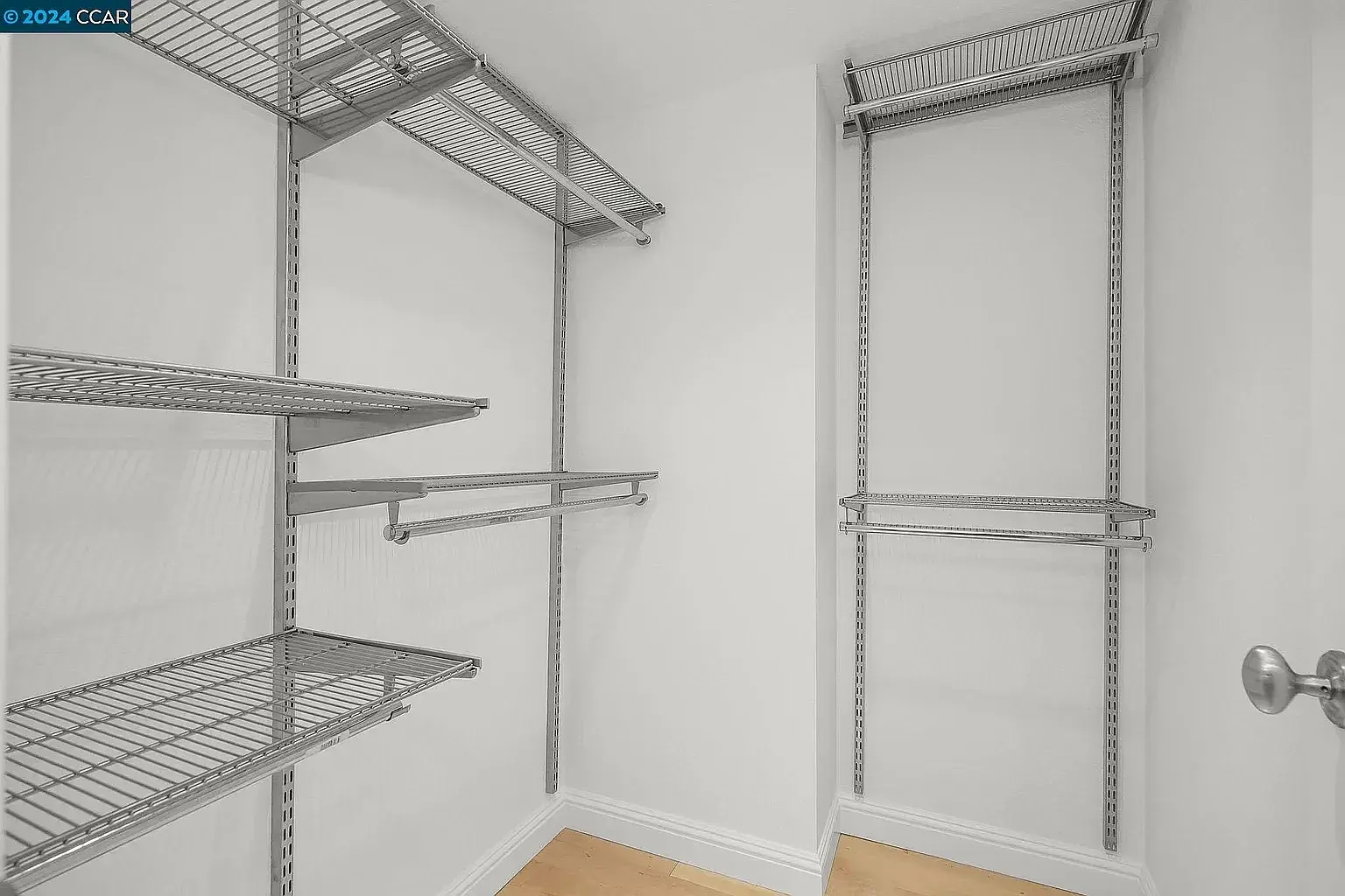 Building Photo - 2530 Oak Rd