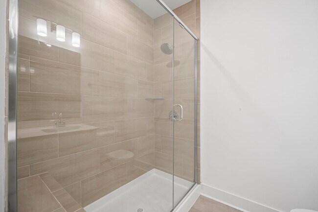 Building Photo - Prime Briar Creek Location – 3BR Townhome ...