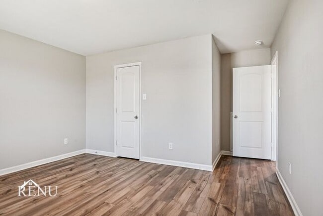 Building Photo - 1040 Wheatfield Ln