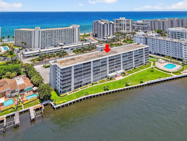 Building Photo - 3100 S Ocean Blvd