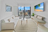 Building Photo - 701 NE 1st Ave