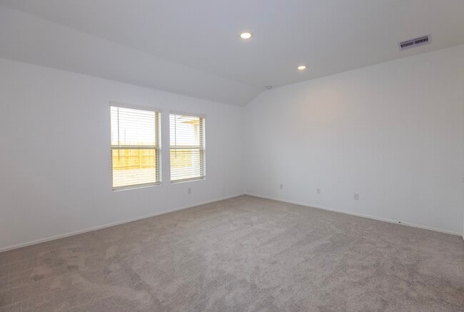 Building Photo - 5330 Sleepy Fox Ln