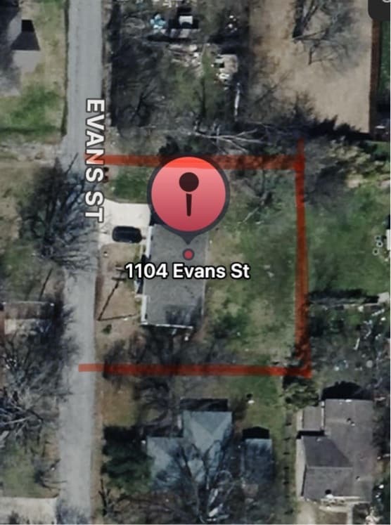 Building Photo - 1104 Evans St