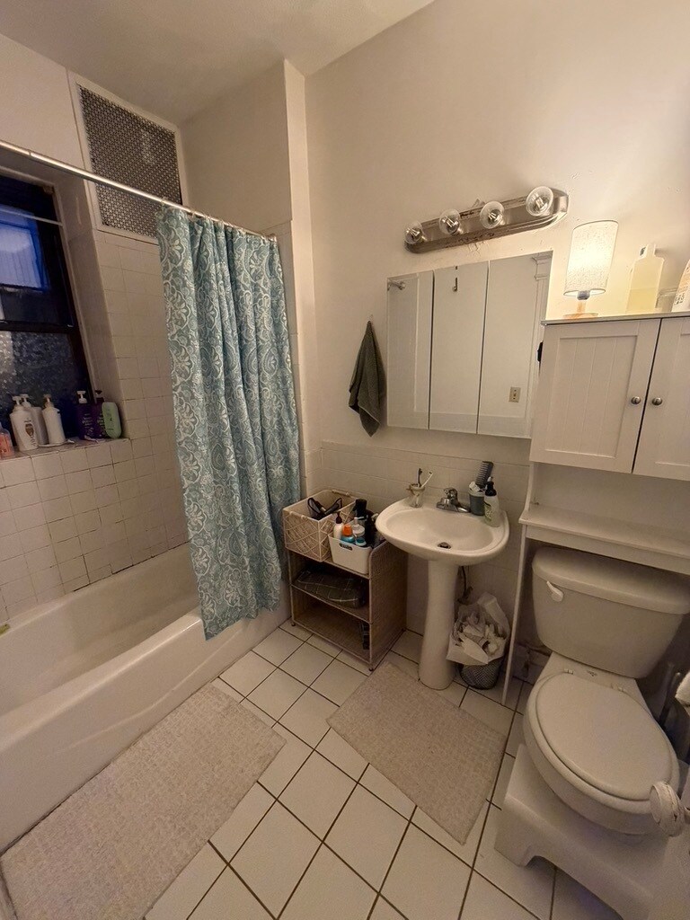 Building Photo - 1254 Commonwealth Ave